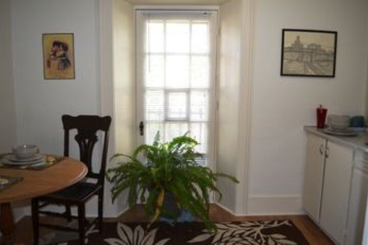 Room 30 of 41