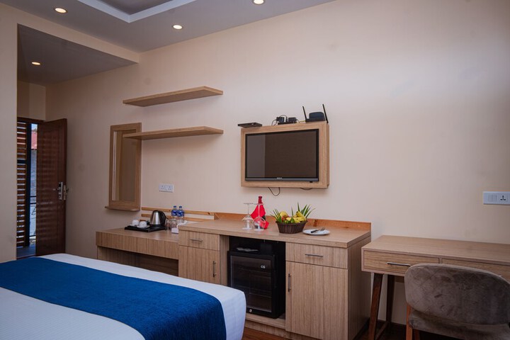 Room 6 of 59