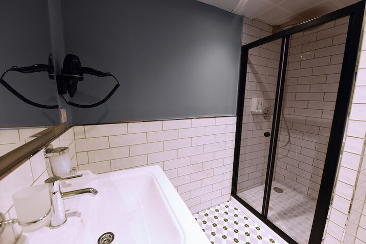 Bathroom Interior Photo