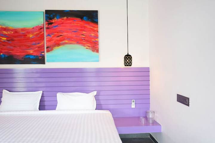 Room 27 of 111