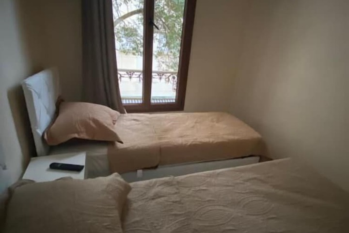 Room 2 of 23