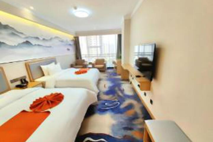 Room 22 of 23
