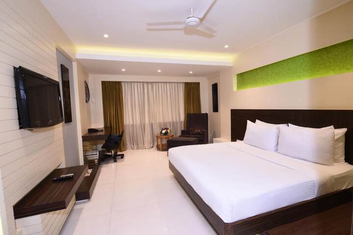 Room 8 of 21