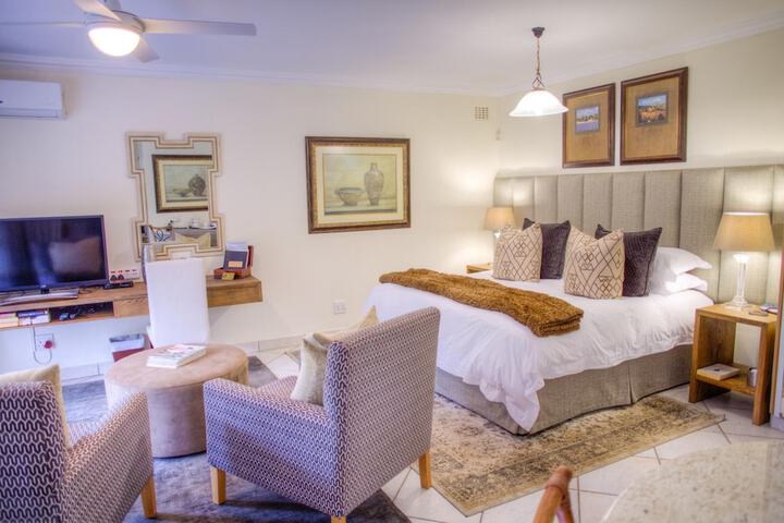 Room 15 of 49