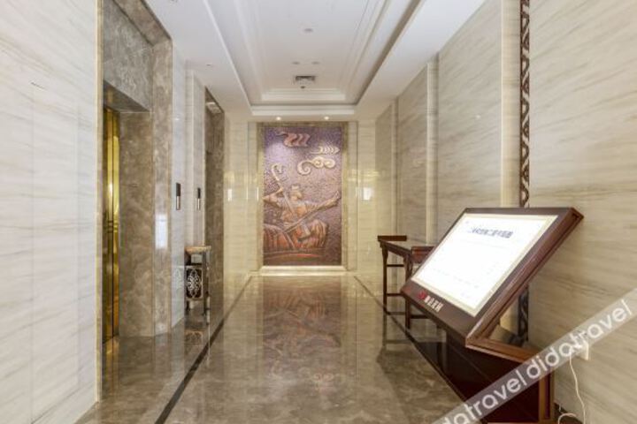 Hotel Interior 6 of 14