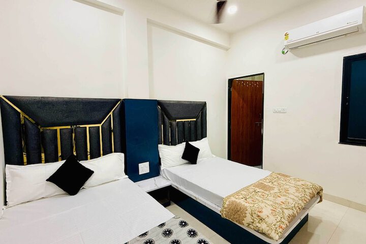 Room 10 of 87