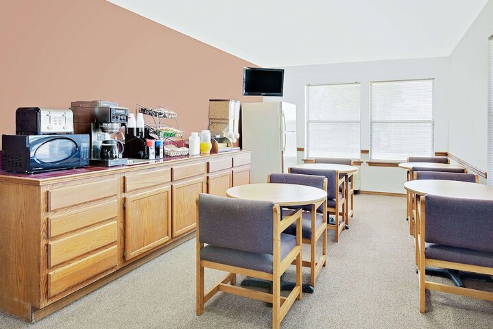 Room Service Photo