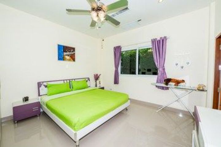 Room 21 of 53