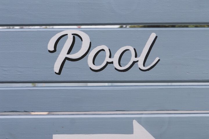 Pool 98 of 109