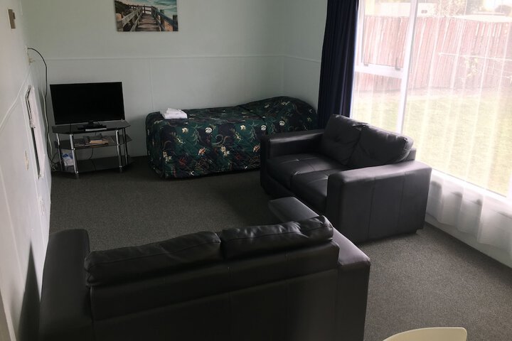 Room 3 of 41