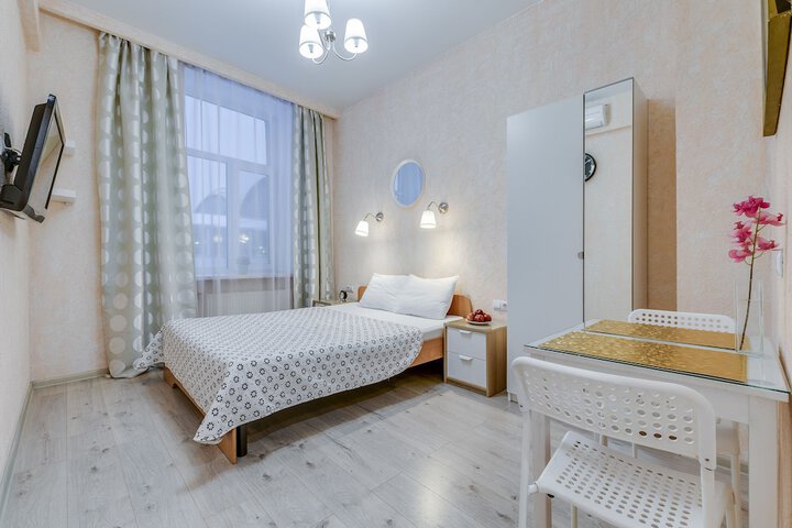 Room 15 of 45