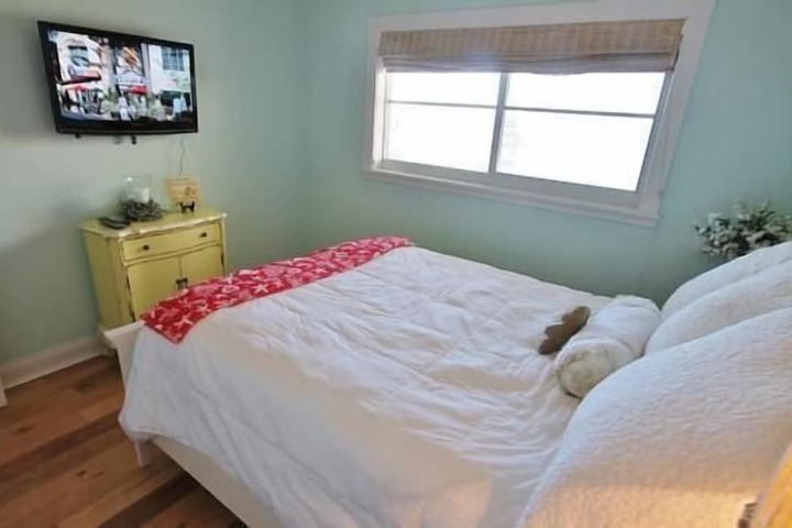 Room 4 of 264