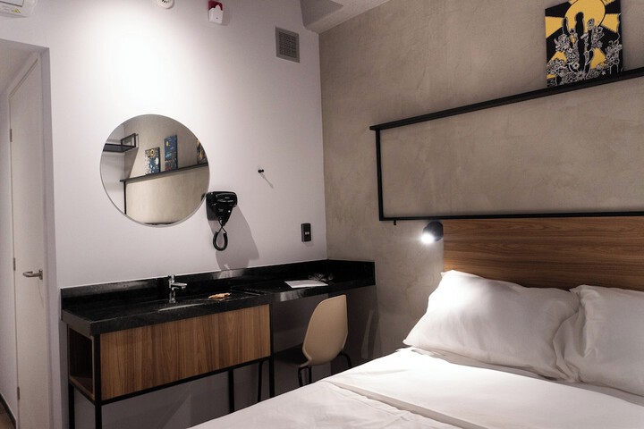 Room 69 of 122