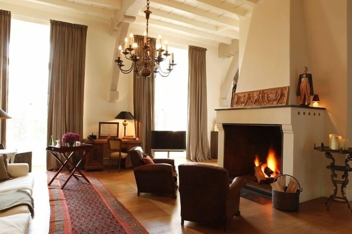 Hotel Interior 16 of 18