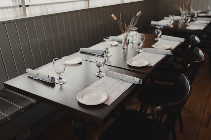 Dining 58 of 76