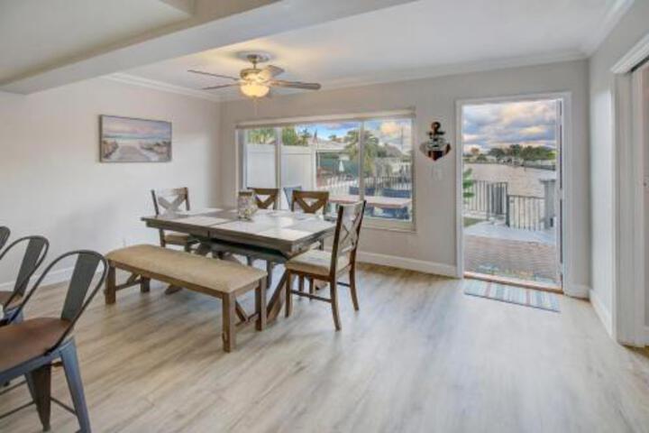 The Watermans Retreat 3 bedroom waterfront unit in Fort Lauderdale, FL