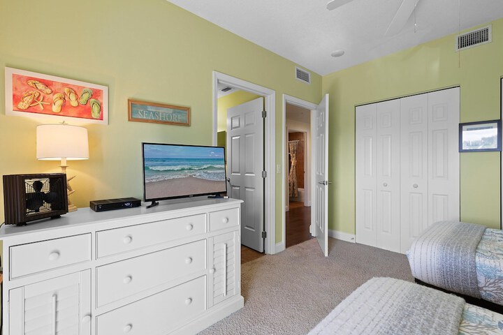 Room 14 of 129