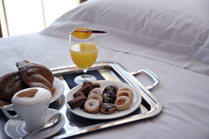 Room amenity