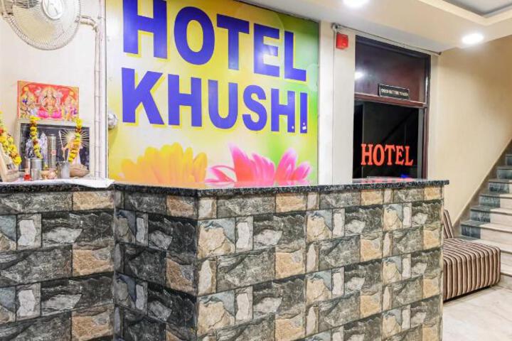 OYO Flagship 805132 Hotel Khushi