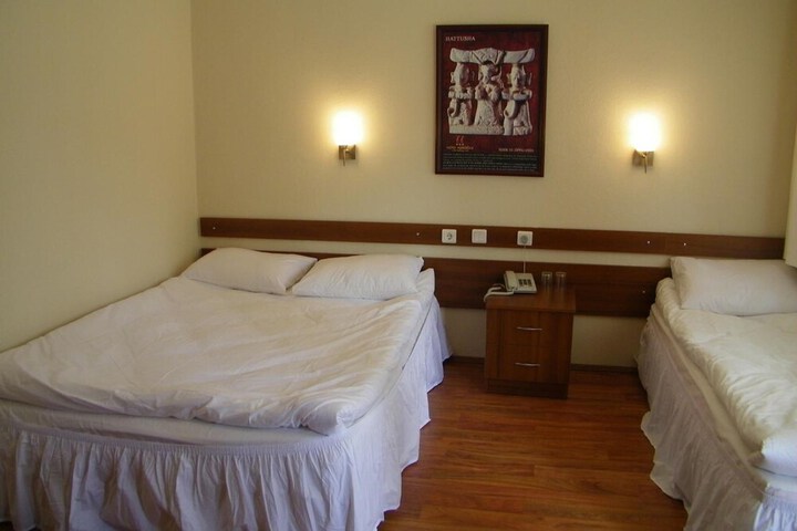 Room 7 of 44
