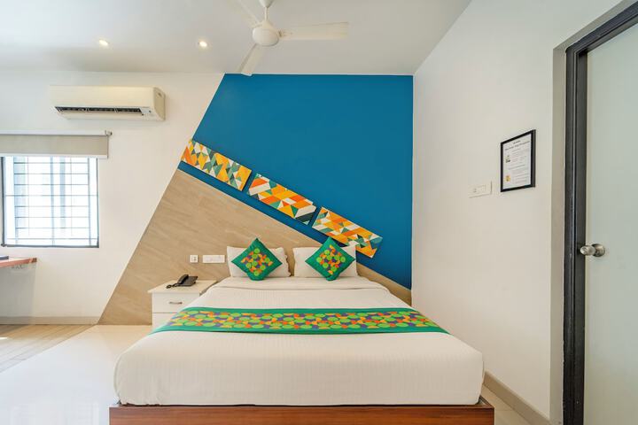 Room 16 of 36