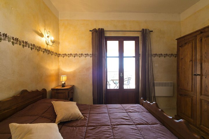 Room 16 of 70