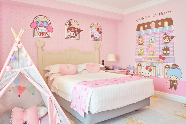 Room 47 of 98