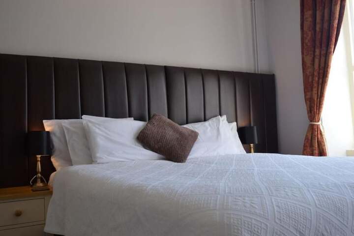 Room 20 of 74