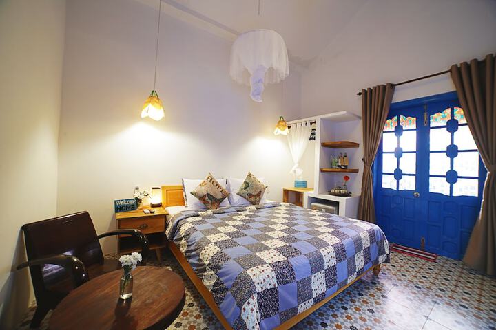 Room 8 of 56