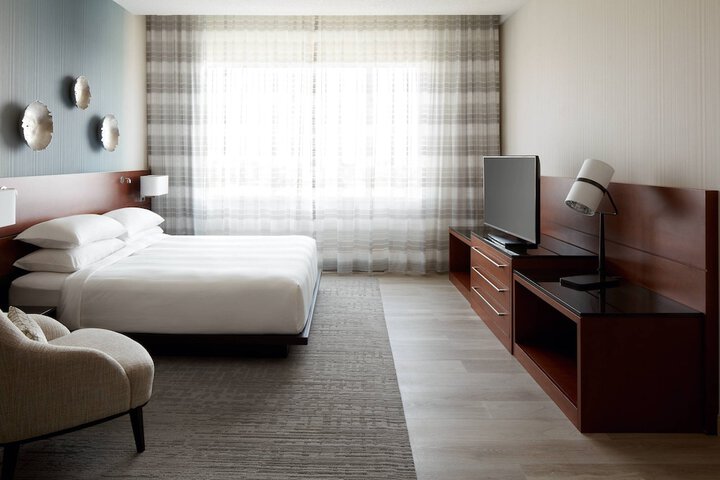 Standard Room, King or Two Doubles (3 of 5)