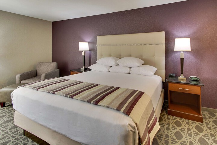 Room 14 of 50