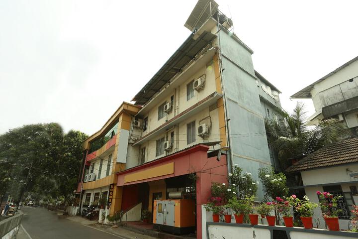 Hotel 4 of 8