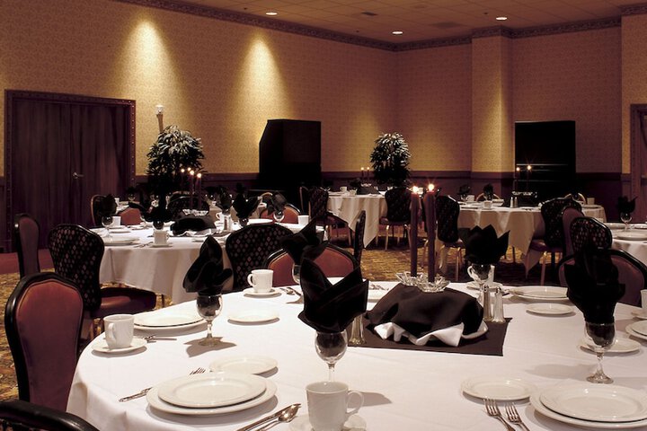 Banquet hall
