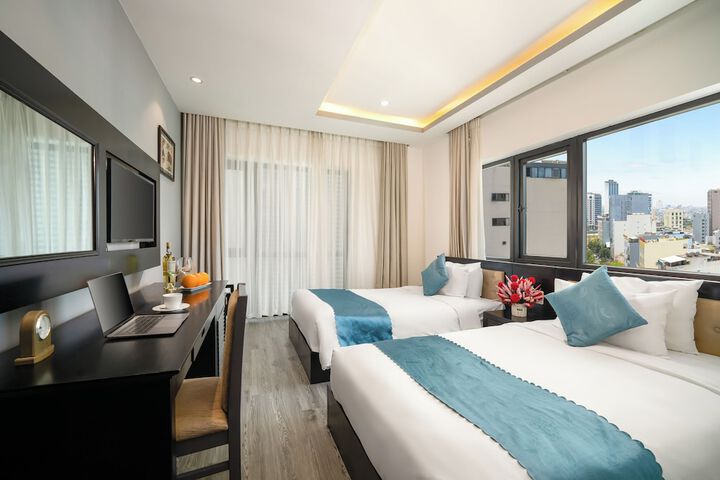 Room 44 of 89