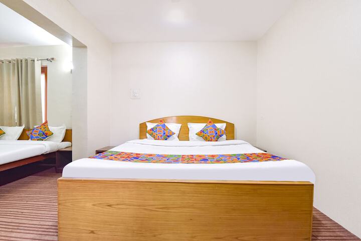 Room 16 of 33