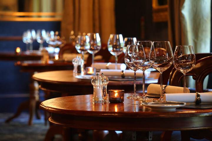 Dining 41 of 67