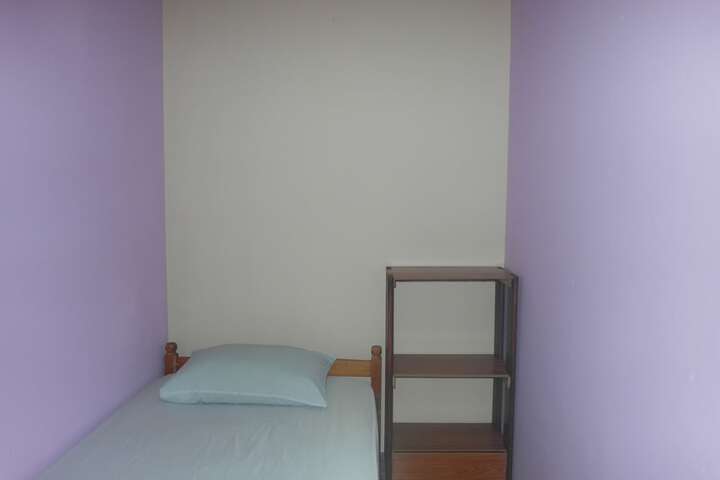Room 8 of 48