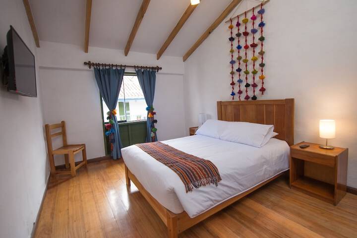 Room 4 of 72