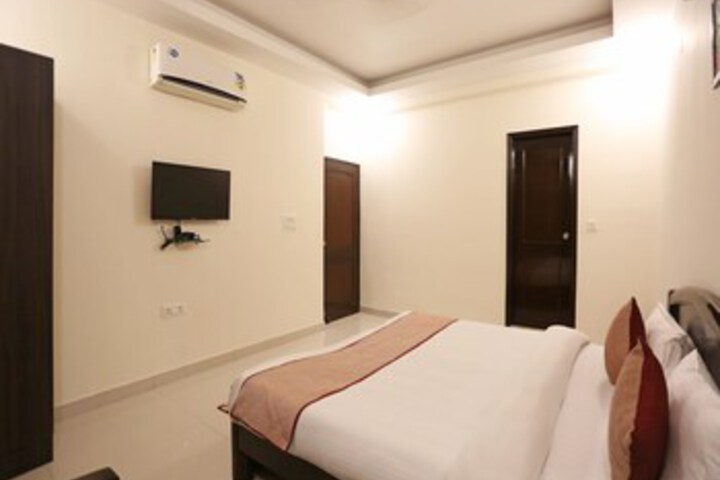 Room 20 of 22
