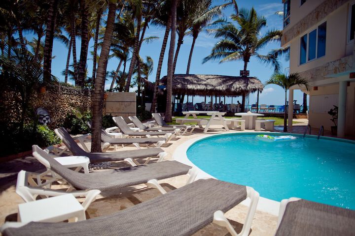 Pool 9 of 43