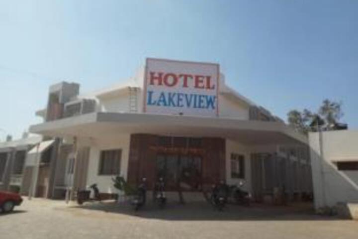Hotel Lakeview Bhuj Gujarat