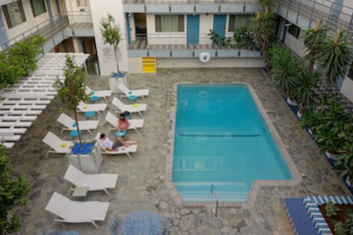 Pool 169 of 255
