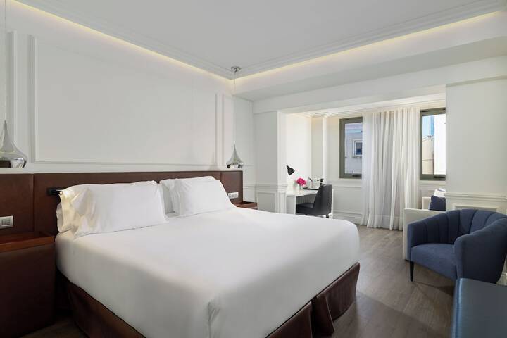 Room 20 of 80