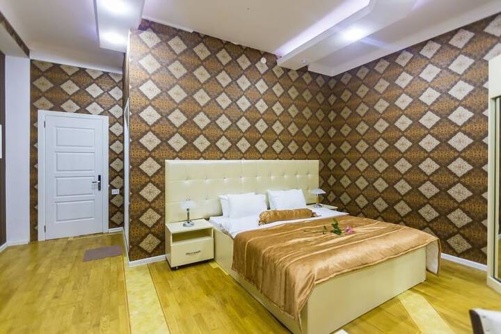 Room 3 of 55
