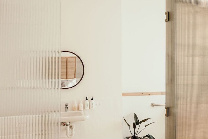 Room 30 of 46