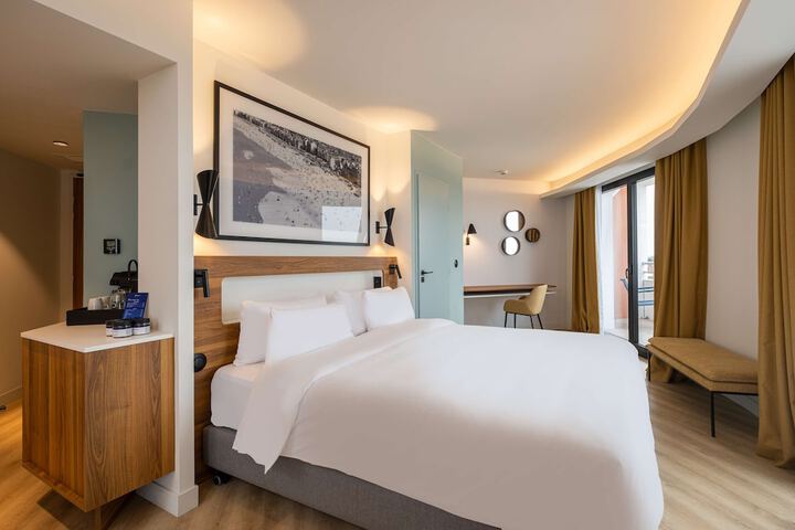 Room 21 of 115