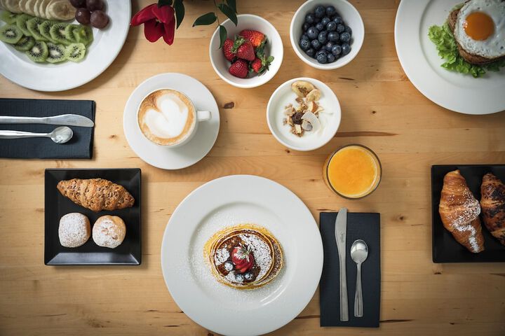 Breakfast/Coffee Service 78 of 89