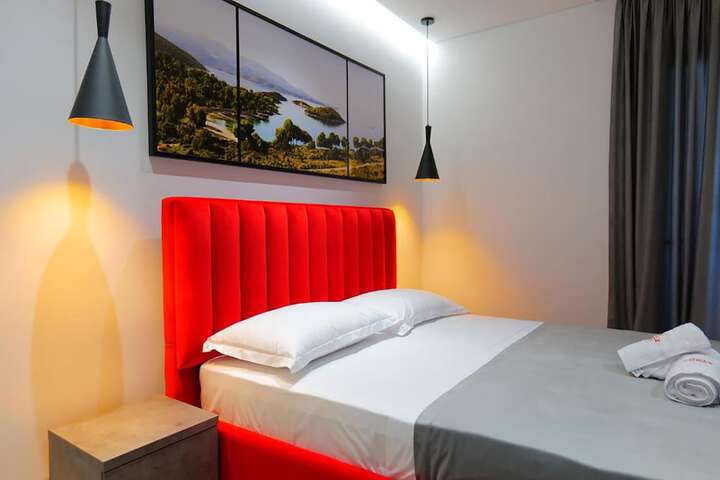 Room 56 of 137