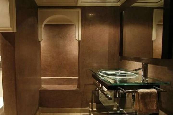 Room 9 of 22