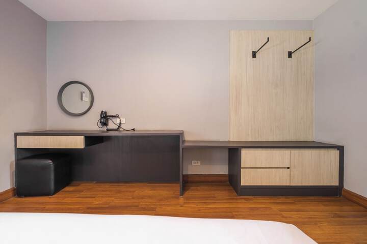 Room 58 of 186